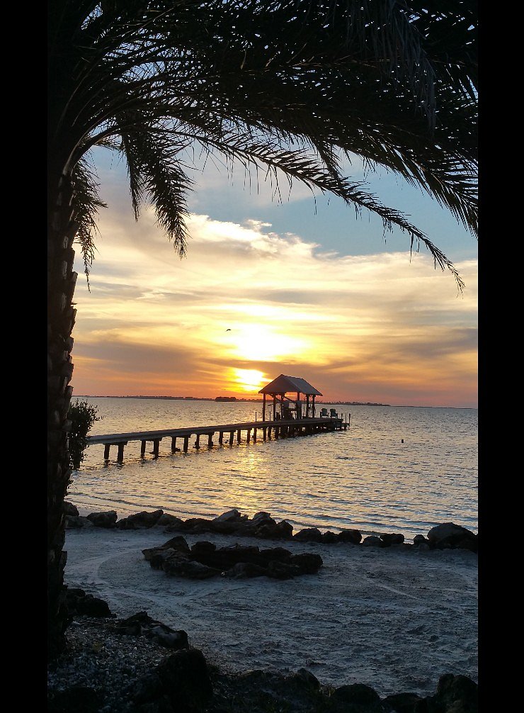 Secret Sunset beach